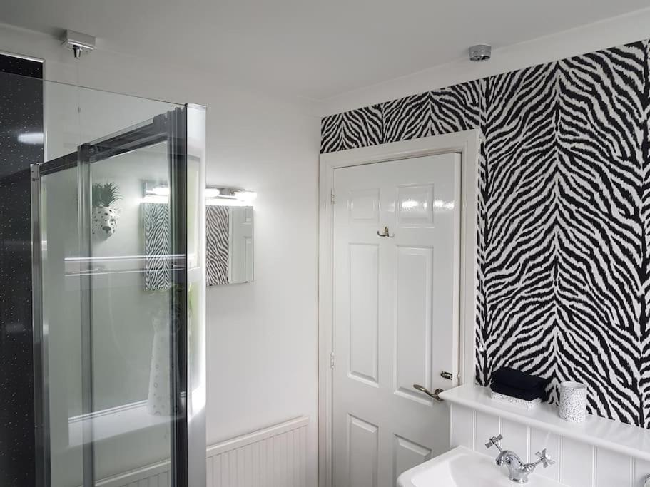 No6 High Street Apartamento Edwinstowe Exterior foto